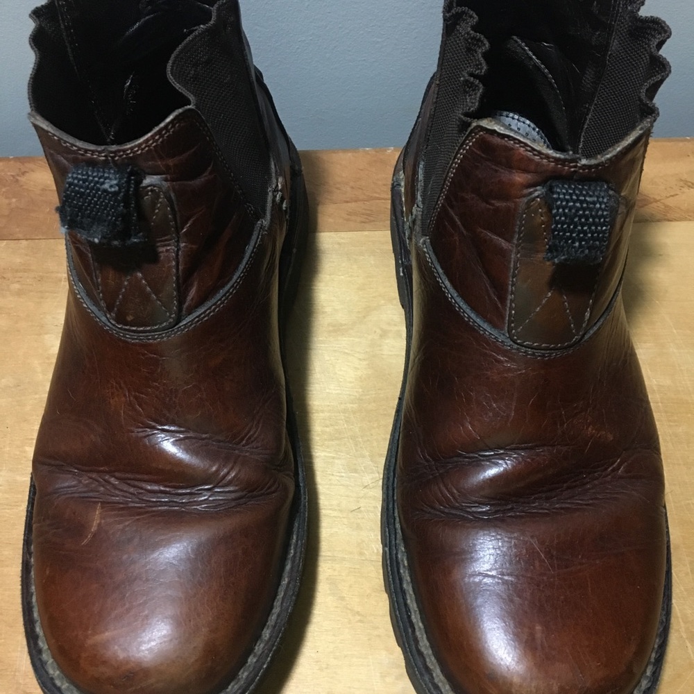 Trask bison leather boots